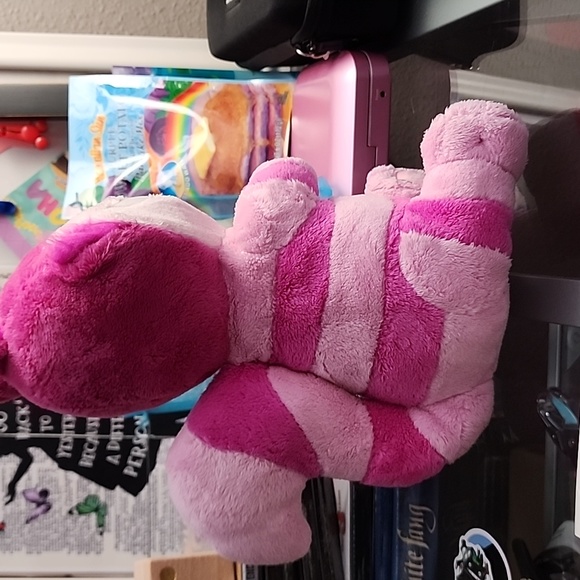 SOLD🎀 Alice in Wonderland 's Cheshire Cat - Picture 2 of 2